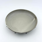 Assiette creuse Oursin en grès rouge – Blanc et noir