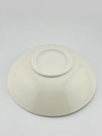 Assiette creuse en porcelaine blanche faite main, émail transparent brillant – Terres.me – vue 6