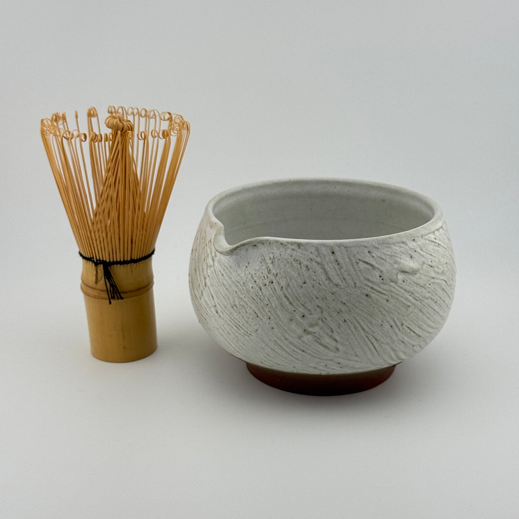 Katakuchi en Grès rouge de récolte Esterel - Théière artisanale - Texturé Blanc Mat - Cérémonie du thé wabi-sabi