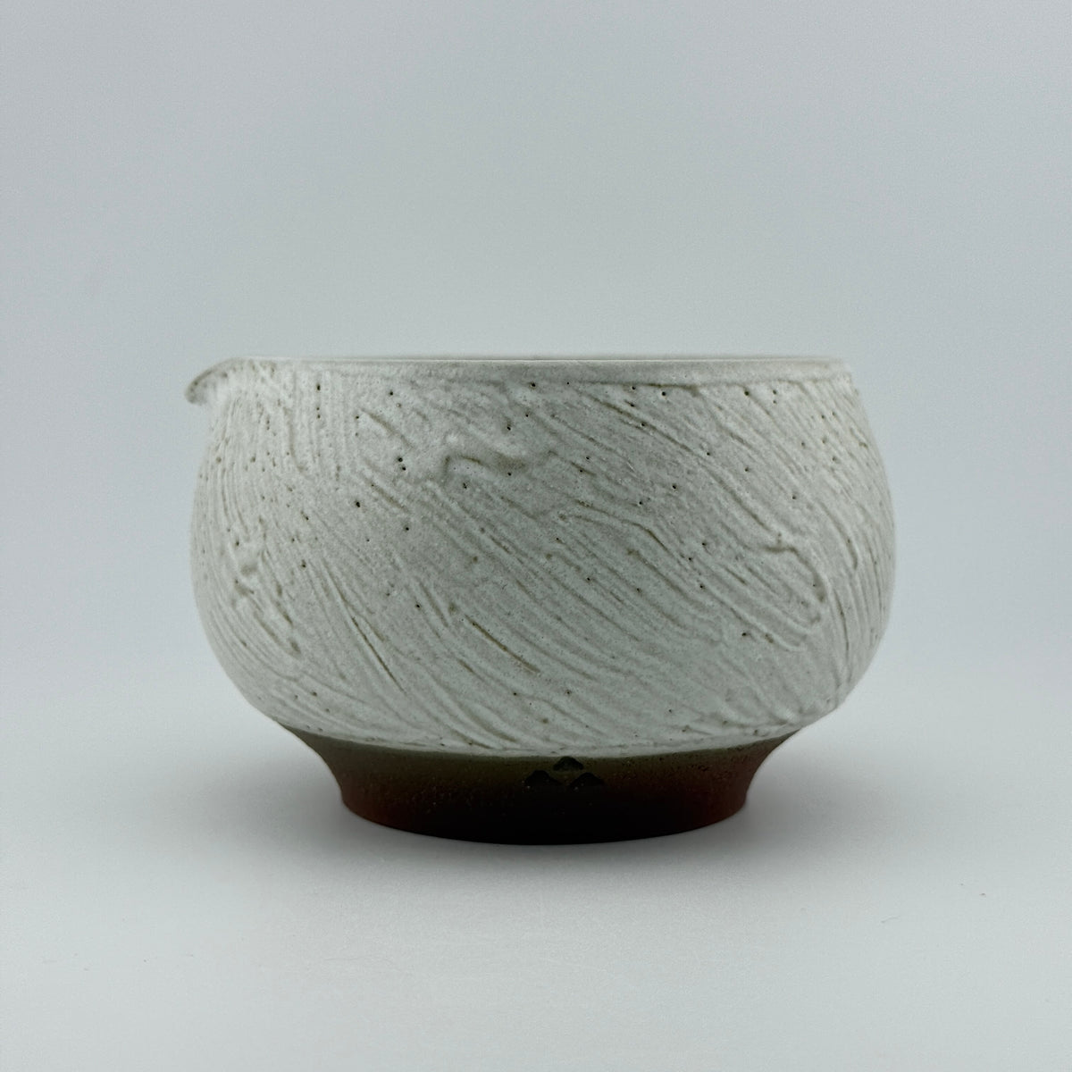 Katakuchi en Grès rouge de récolte Esterel - Théière artisanale - Texturé Blanc Mat - Cérémonie du thé wabi-sabi
