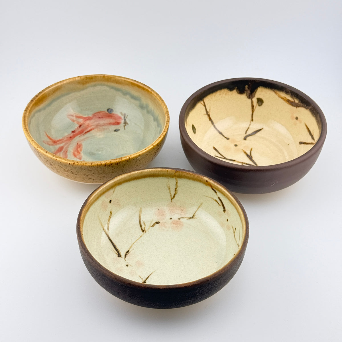 Trio de bols en grès porcelainique peints à la main, inspirés de la peinture chinoise
