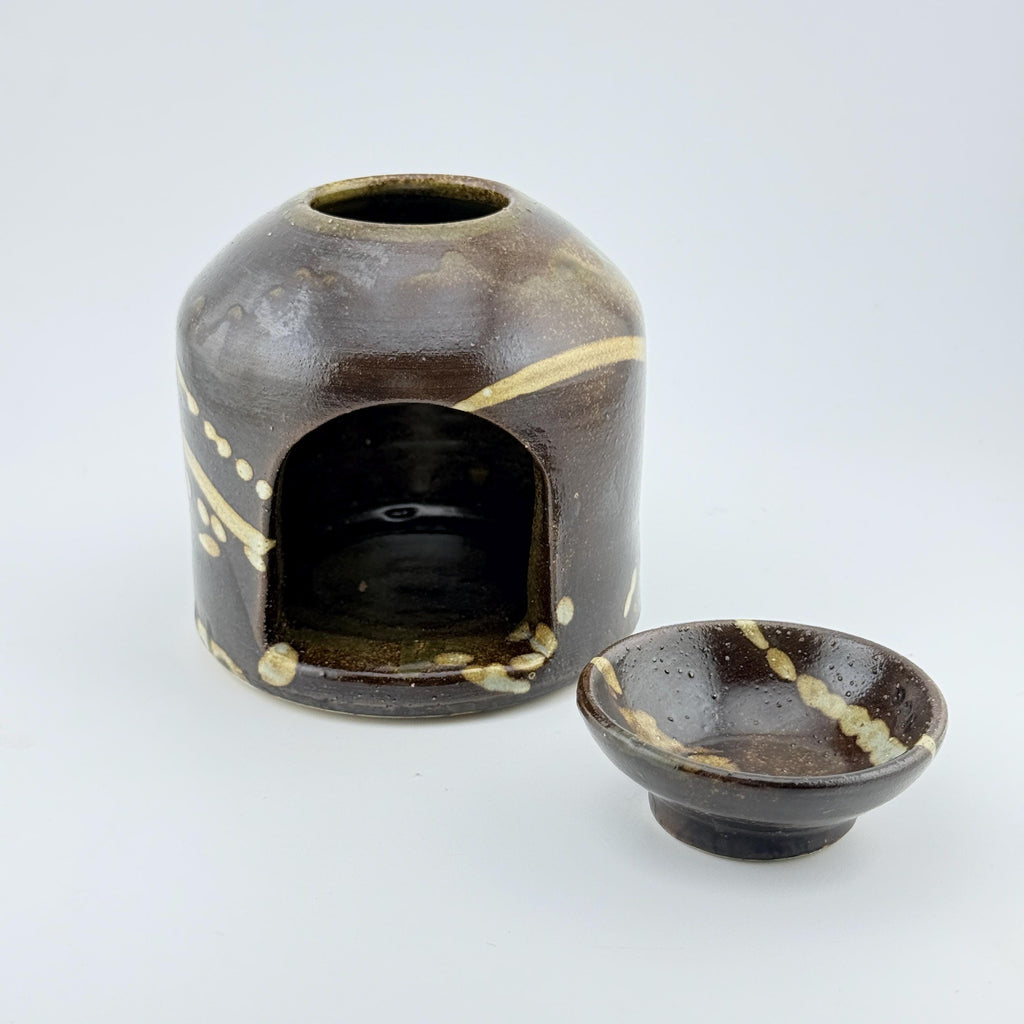 Brûleur d’huile essentielle artisanal en grès émaillé Tenmoku, céramique japandi Terres.me