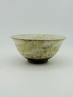 Chawan artisanal en grès mêlé de sable de Sardaigne