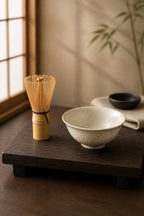 Chawan wabi-sabi en grès au sable de Sardaigne, vue 1 sur 10, tasse à thé japonaise façonnée à la main par Terresme.