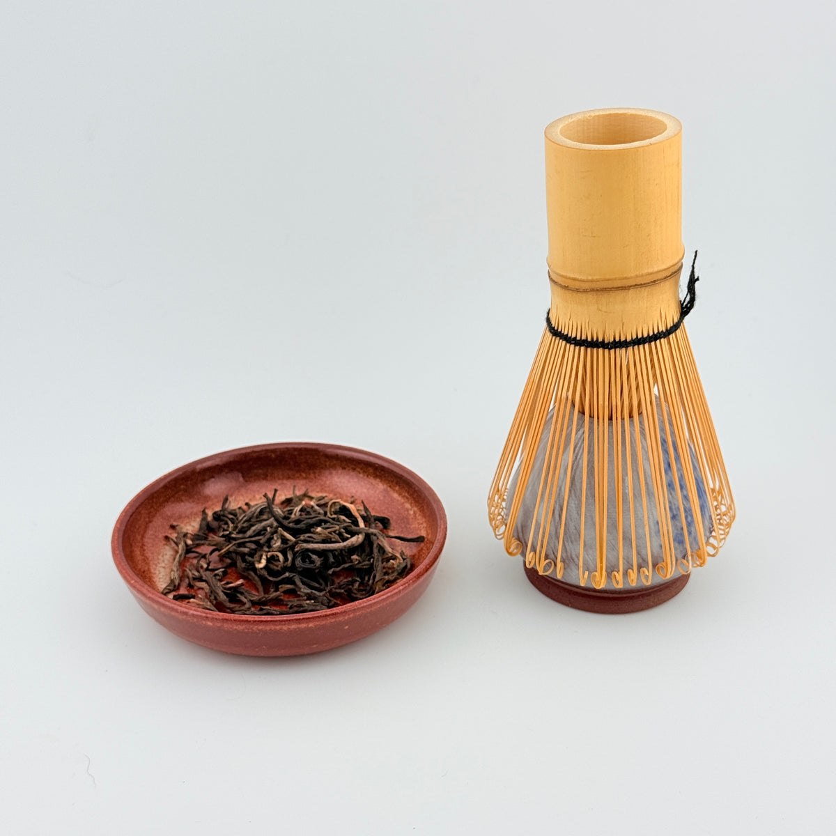 Coupelle en grès rouge sauvage de l’Estérel – Émail Shino Chai