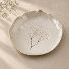 Coupelle blanche en grès et sable de Sardaigne avec impression de gypsophile, faite main par Terres.me