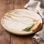 Dessous-de-plat Trace de Terre en grès caramel, décor gestuel – photo 3