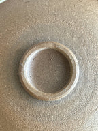 Donabe artisanal en grès, casserole japonaise faite main par Terresme — vue 10 sur 10.
