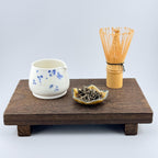 Katakuchi en porcelaine blanche, décor Sometsuke au gosu peint à la main – Terres.me