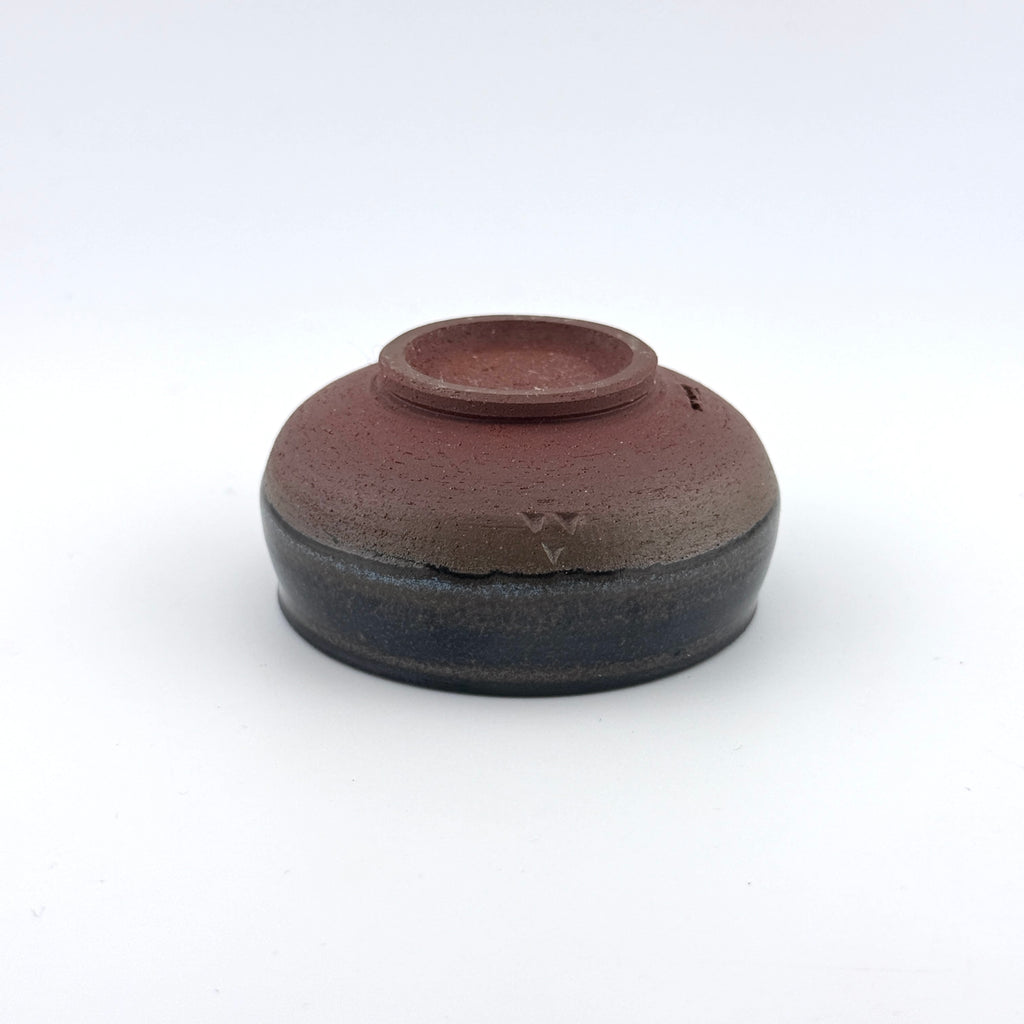 Mini-tasse en grès rouge de l’Estérel – Shino Açaï
