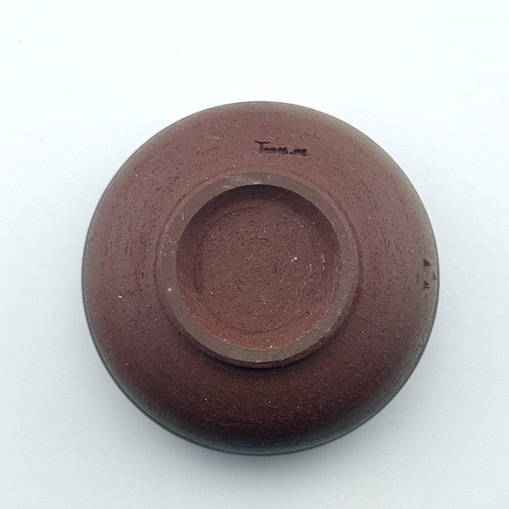 Mini-tasse en grès rouge de l’Estérel – Shino Açaï