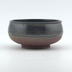 Mini-tasse en grès rouge de l’Estérel – Shino Açaï