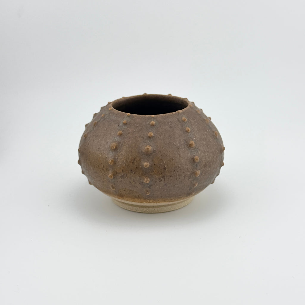 Oursin Céramique en Grès Hyène – Sculpture Artisanale Wabi-Sabi