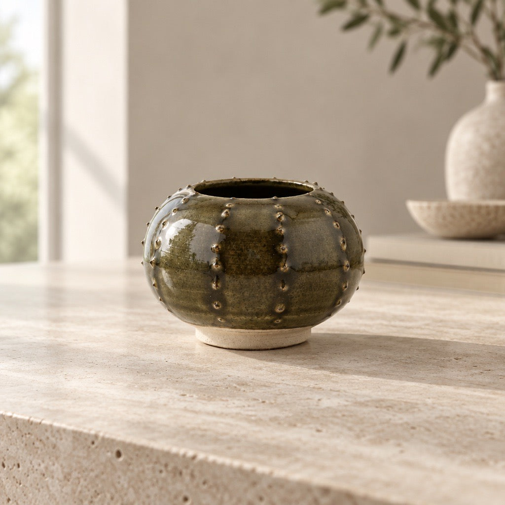 Oursin Céramique en Grès Porcelainique Noir Tenmoku – Sculpture Artisanale Wabi-Sabi