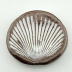 Coquillage artisanal en grès émaillé, porte-encens, pierre d’apaisement ou porte-bijoux – Terres.me