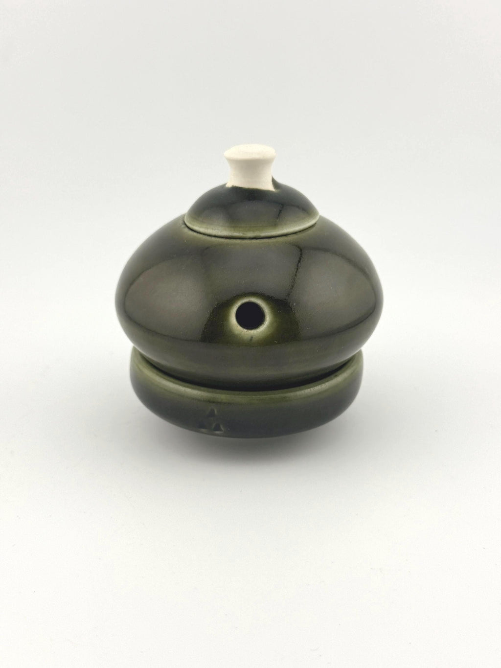 Porte-encens en porcelaine émaillée Tenmoku, fait main par Terresme — vue 4 sur 7.
