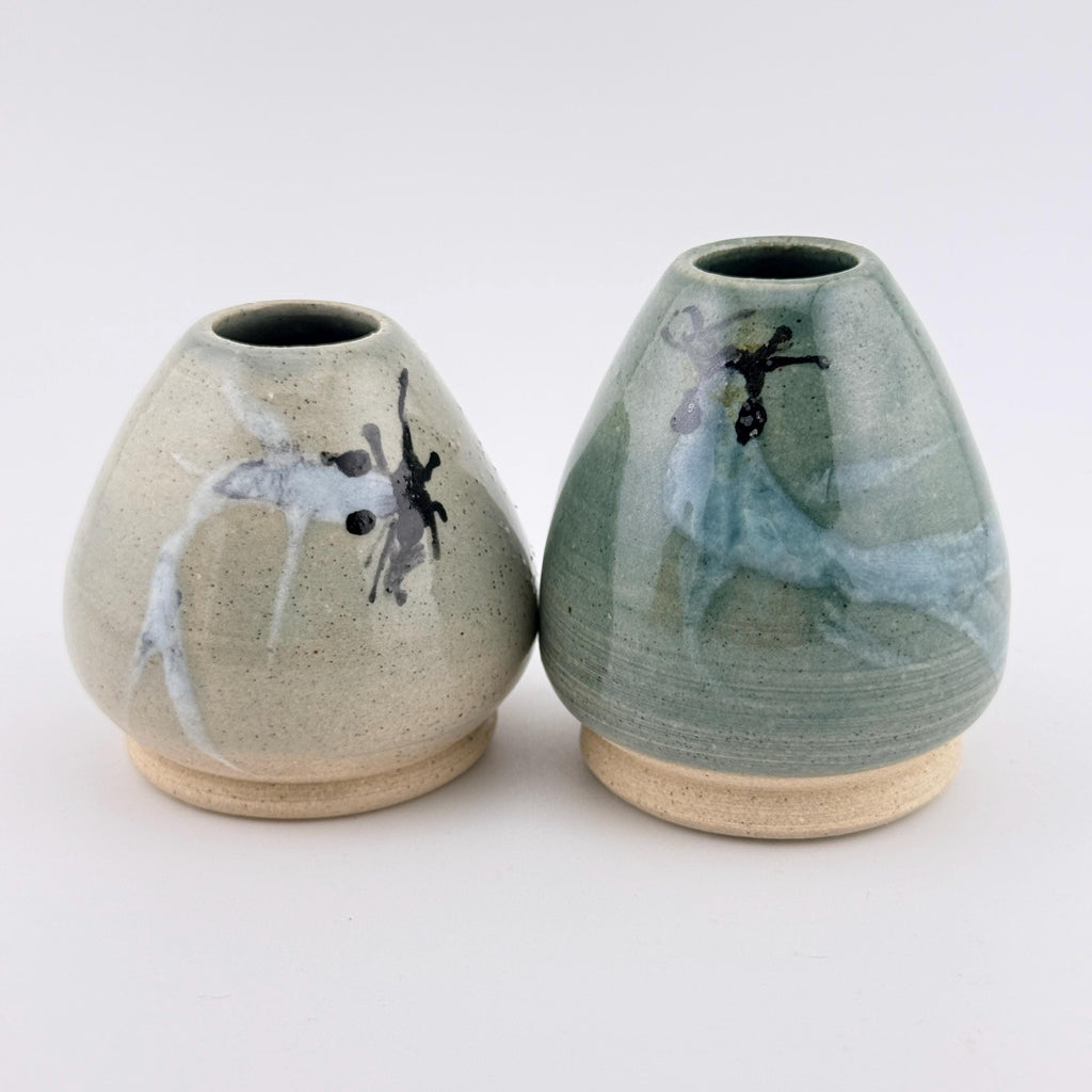 Porte-fouet Matcha en grès, chasen holder artisanal en céramique japandi par Terres.me