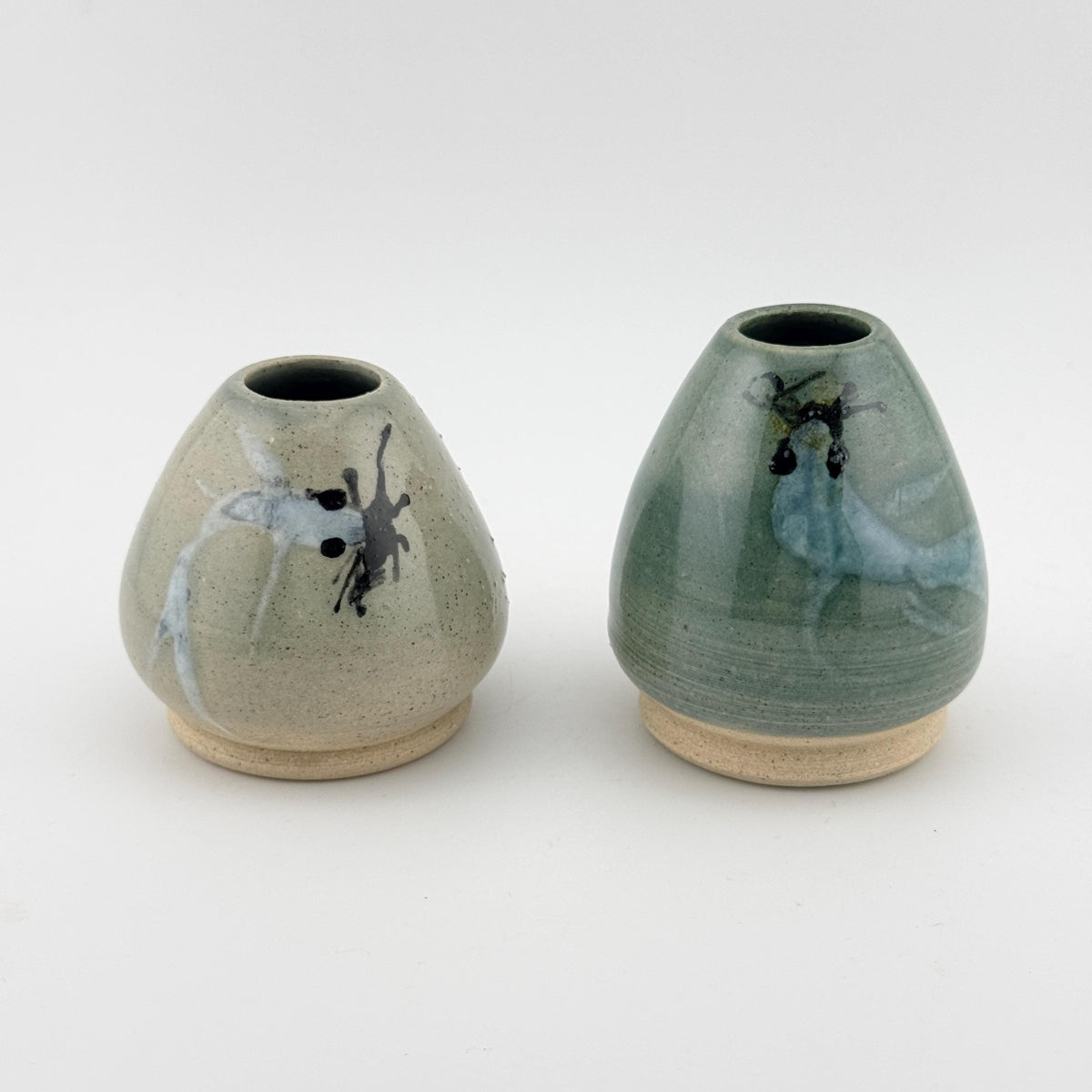 Porte-fouet Matcha en grès, chasen holder artisanal en céramique japandi par Terres.me