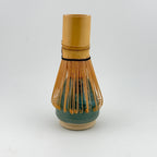 Porte-fouet Matcha en grès, chasen holder artisanal en céramique japandi par Terres.me