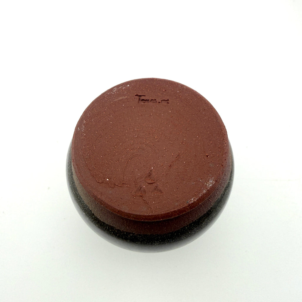 Porte-fouet à matcha en terre sauvage de l’Estérel – Porcelaine et cobalt