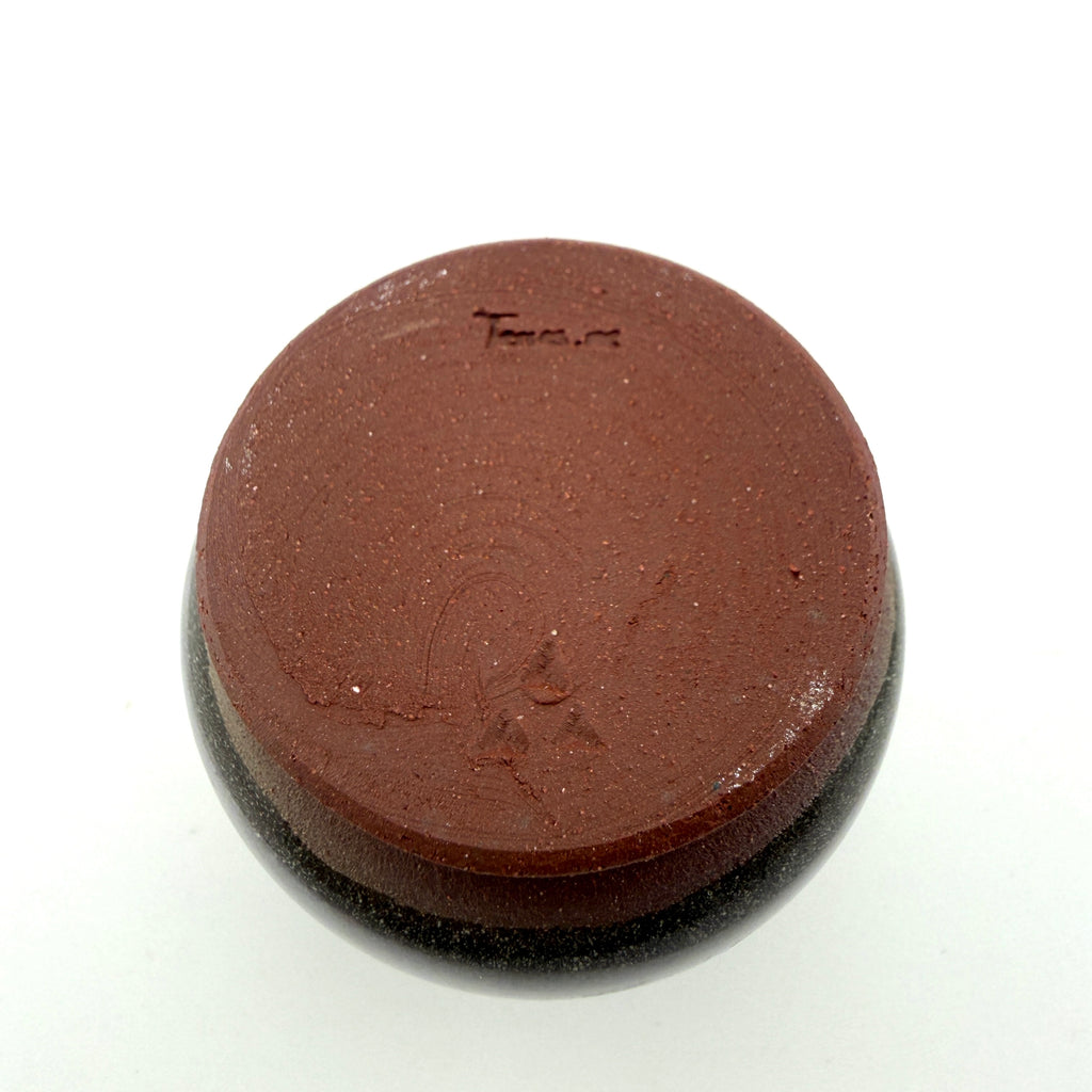 Porte-fouet à matcha en terre sauvage de l’Estérel – Porcelaine et cobalt