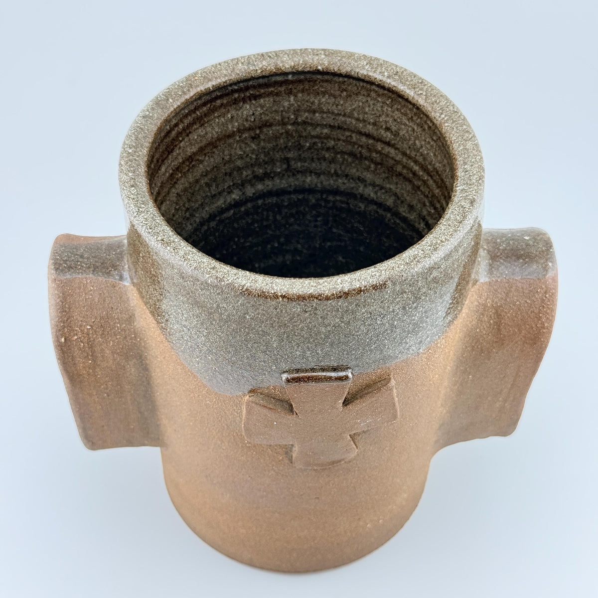 Refroidisseur de bouteille artisanal en grès rouge de Bourgogne, finition naturelle et émail brillant – Terres.me