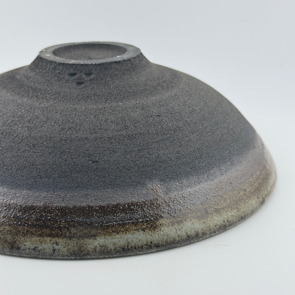 Saladier en grès noir African Stone – Émail Smoky Quartz pyrité