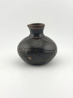 Shoyu Sashi en grès chamotté et Ash glaze céladon, faits main par Terresme — vue 7 sur 10.