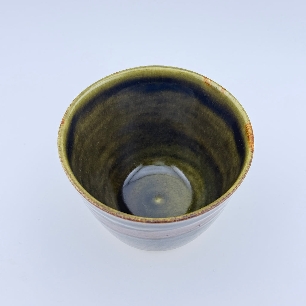 Tasse conique en grès porcelainique – Émail tenmoku, pièce unique