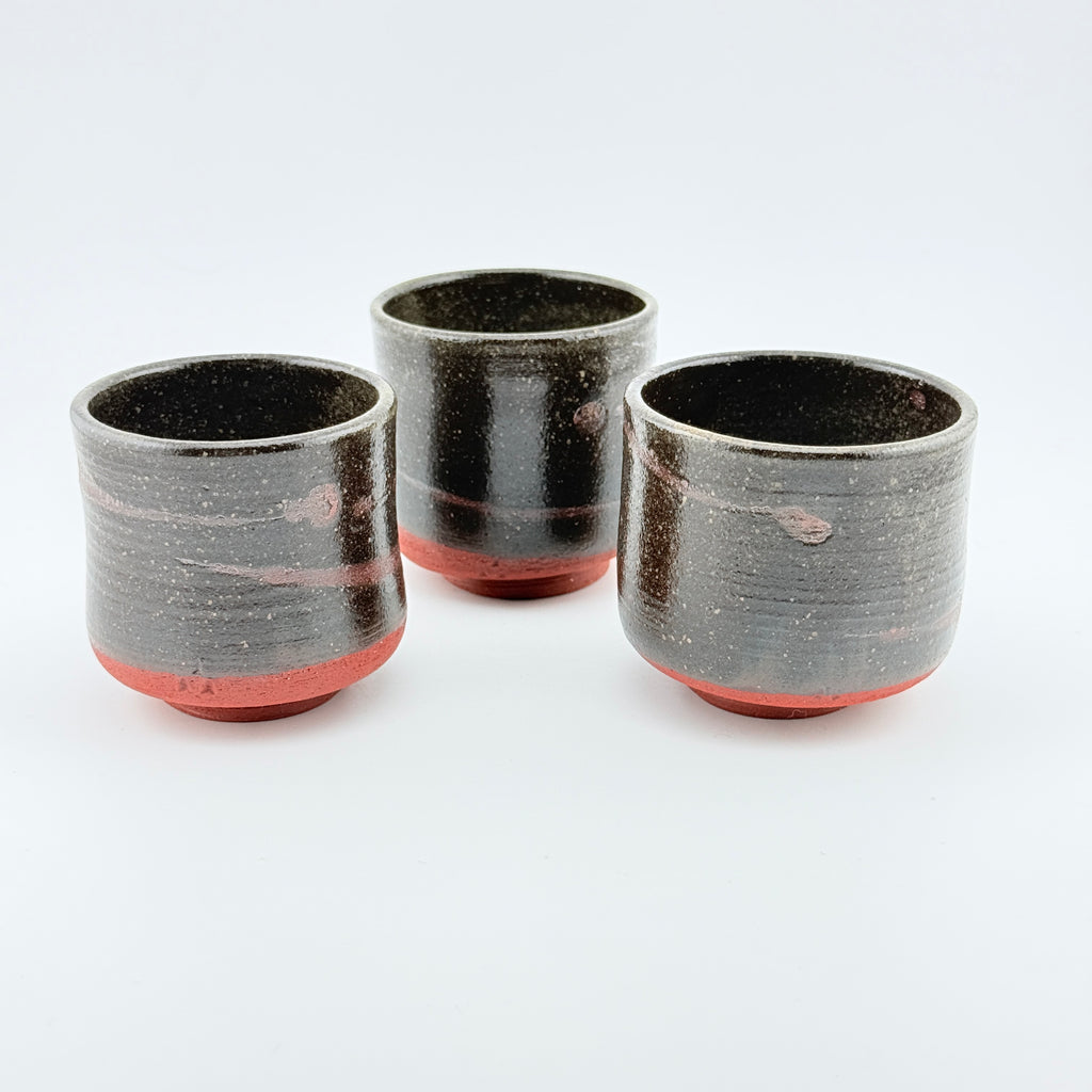 Trio de tasses à café en Grès rouge de récolte du massif de l’Esterel - Émail de cendres - Wabi-Sabi