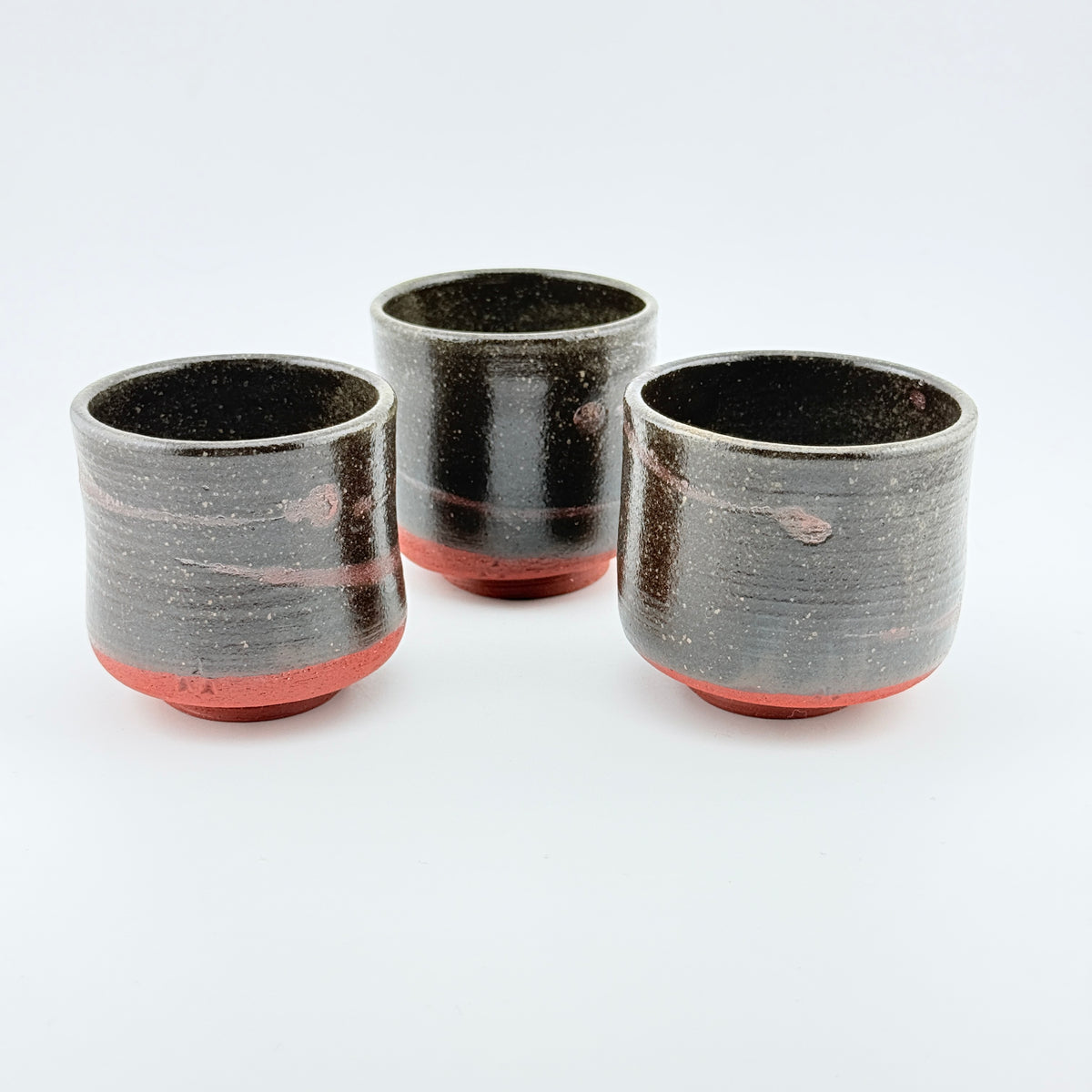 Trio de tasses à café en Grès rouge de récolte du massif de l’Esterel - Émail de cendres - Wabi-Sabi