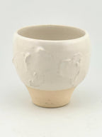 Tasses SHIRO en grès porcelainique blanc satiné, céramique japandi faite main par Terresme — vue 7 sur 9.