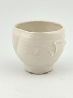 Tasses SHIRO en grès porcelainique blanc satiné, céramique japandi faite main par Terresme — vue 9 sur 9.