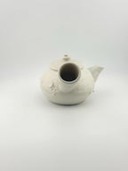 Théière SHIRO en grès porcelainique blanc satiné – Terres.me – vue 4