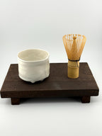 Yunomi en porcelaine Bone China d’inspiration japonaise, fait main par Terresme — vue 9 sur 10.
